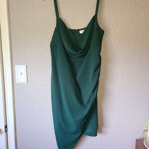 Elegant Emerald Green Dress